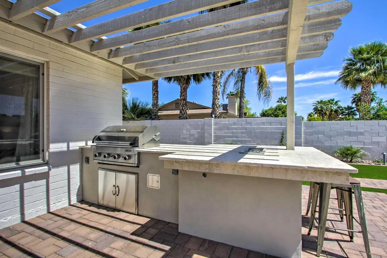 Pet-Friendly Scottsdale Oasis With Pool And Bbq! Villa Phoenix United States