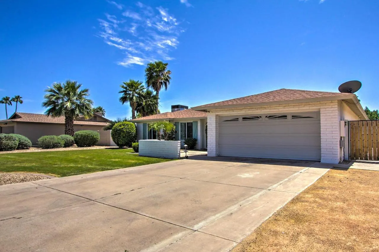 Pet-Friendly Scottsdale Oasis With Pool And Bbq! Villa Phoenix 0*,  United States