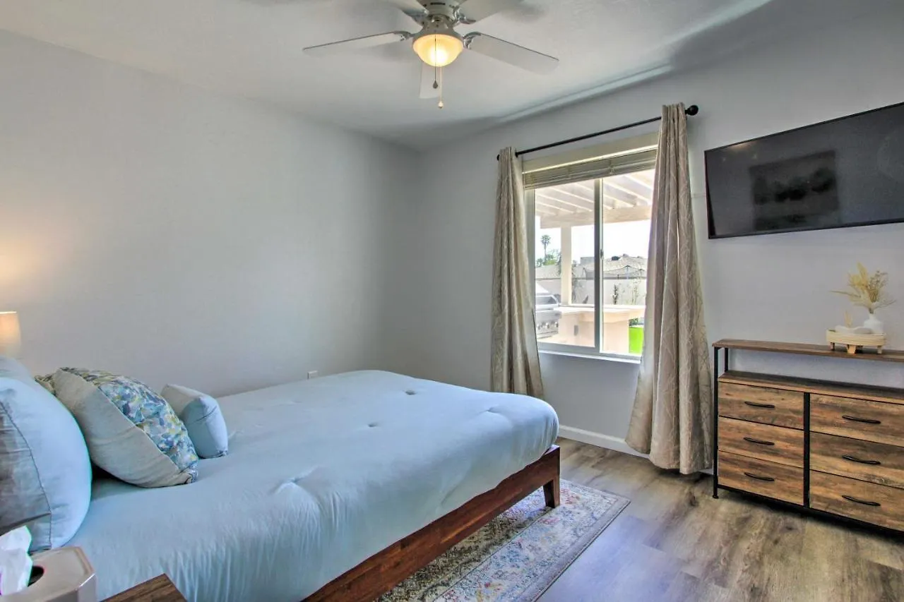 Holiday home Pet-Friendly Scottsdale Oasis With Pool And Bbq! Villa Phoenix